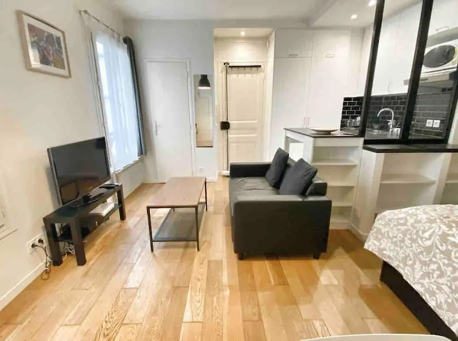 Charming Flat In Montmartre Apartment Paris